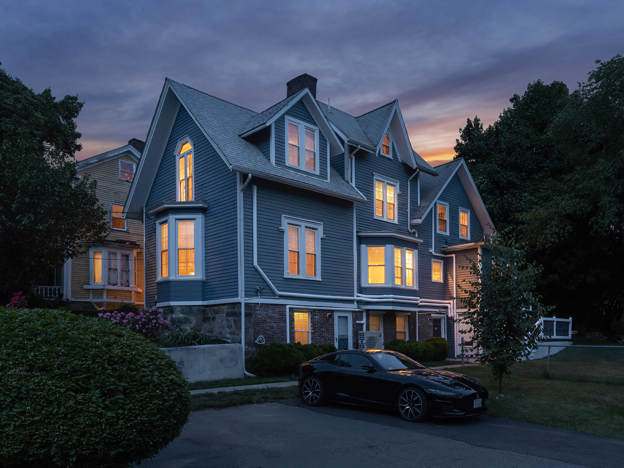 02_Exterior night